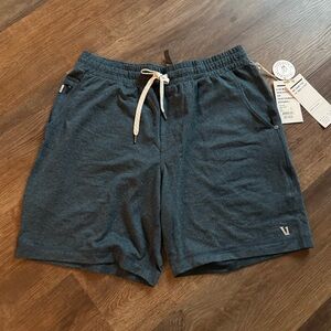 Vuori Men's Indigo Heather Athletic Shorts - Size L - BRAND NEW WITH TAGS